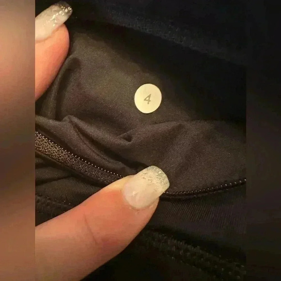 NWOT Lululemon Trail Bound 7/8 Tight Black / Blue Tropics / Clear Mint green - Picture 3 of 3